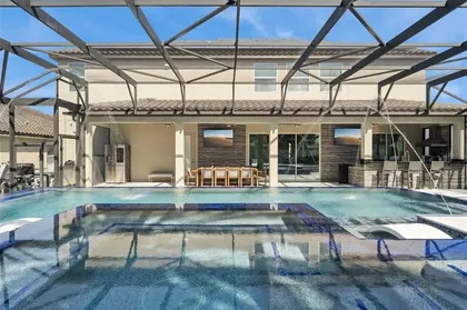 Pool, spa and summer kitchen
